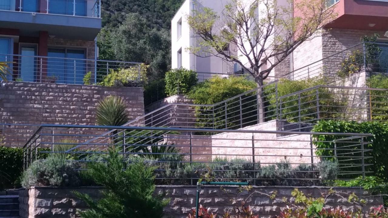 Ðenovići Apartments Acacia Hill المظهر الخارجي الصورة