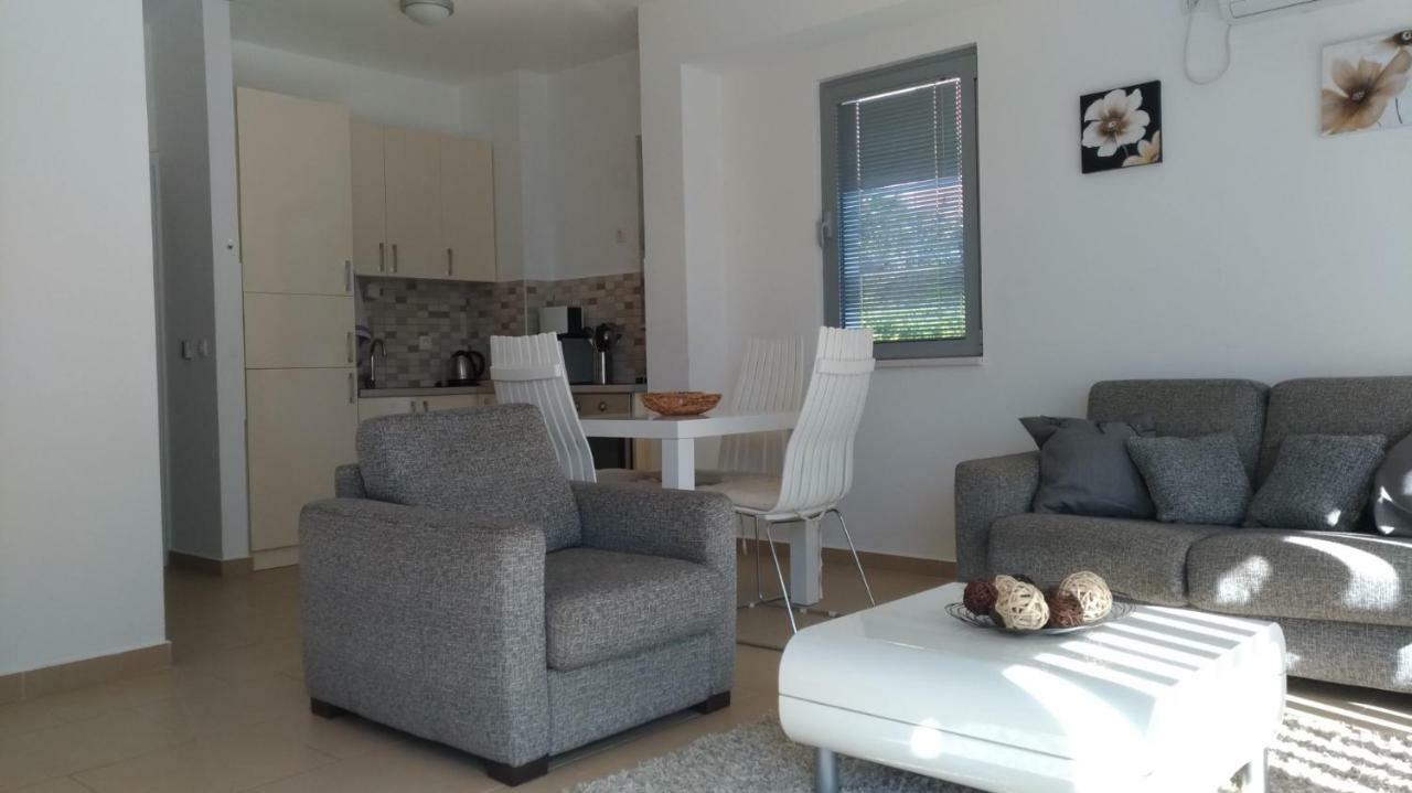 Ðenovići Apartments Acacia Hill المظهر الخارجي الصورة